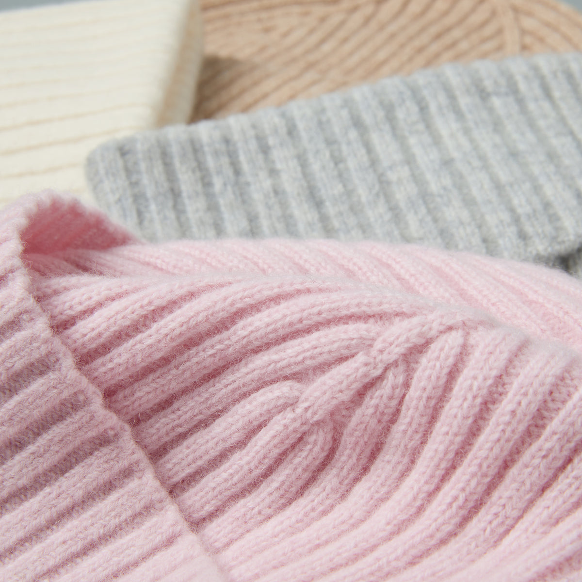 Blank Seamless 100% Merino Wool Beanie - 1224 foremosthat