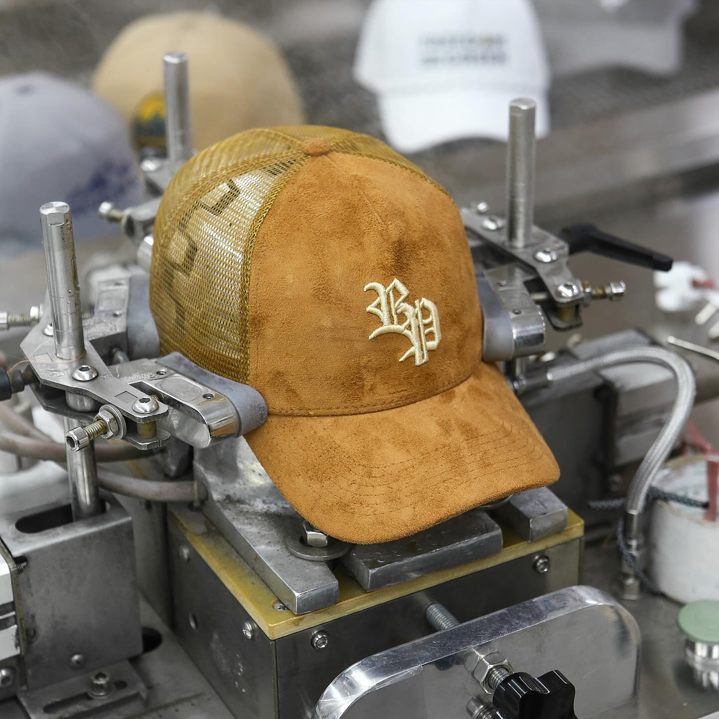 stylish blank caps for streetwear brands