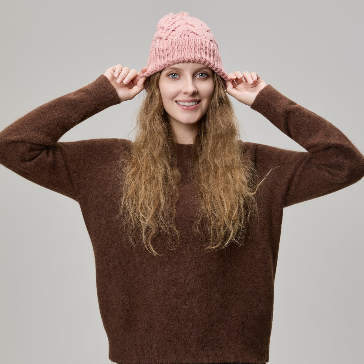 Blank Cable Knit Pom Pom Beanie Wholesale - 1168     foremosthat